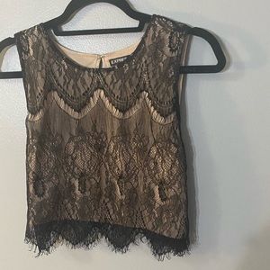 Express lace crop tank